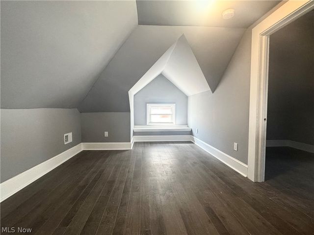 9606 Parmelee Avenue, Cleveland, OH 44108