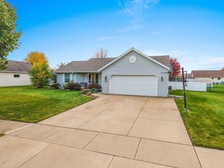 1404 S 9TH STREET, De Pere, WI 54115