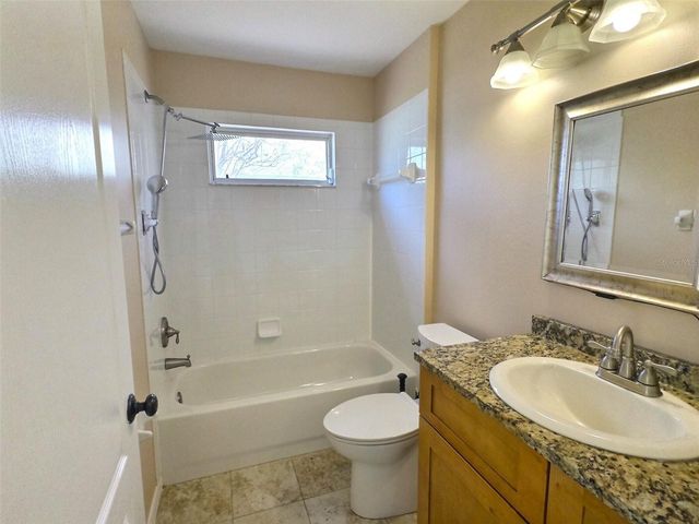 339 FAREHAM DRIVE, Venice, FL 34293