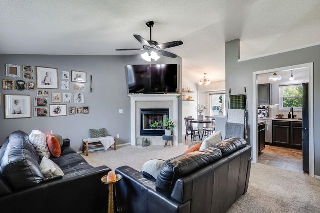 13605 W Ponderosa Ct, Wichita, KS 67235