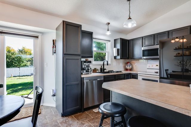 13605 W Ponderosa Ct, Wichita, KS 67235