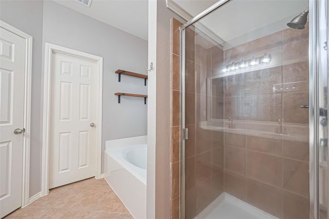 18931 Bluestone Hollow Lane, Tomball, TX 77377