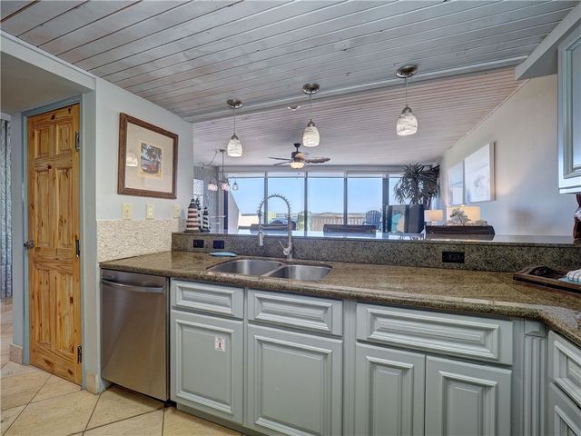 7477 State Highway 361 201, Port Aransas, TX 78373