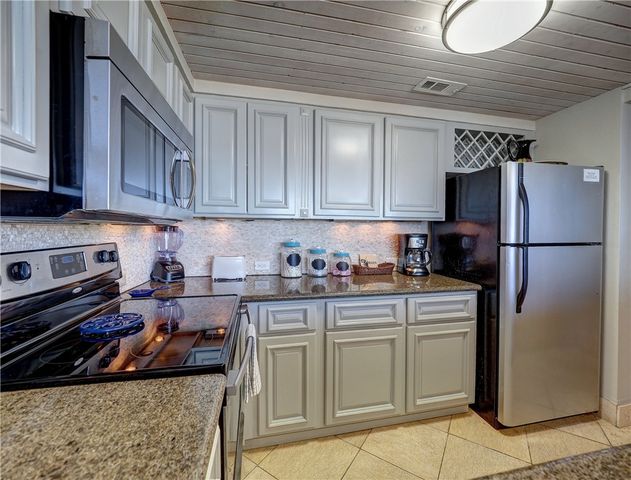 7477 State Highway 361 201, Port Aransas, TX 78373