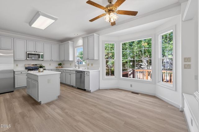 101 Greygate Place, Cary, NC 27518