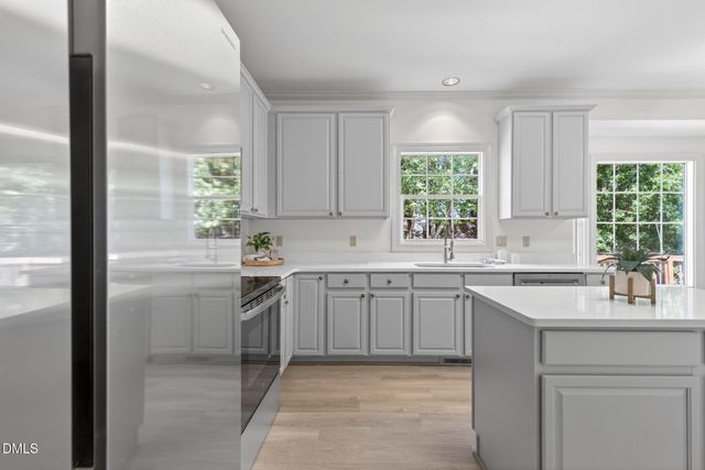 101 Greygate Place, Cary, NC 27518