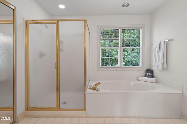101 Greygate Place, Cary, NC 27518