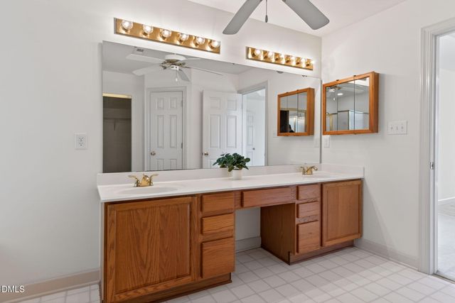 101 Greygate Place, Cary, NC 27518