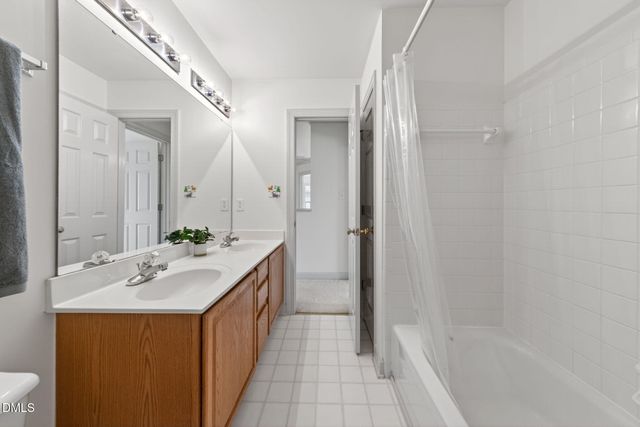 101 Greygate Place, Cary, NC 27518