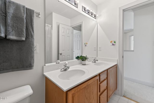 101 Greygate Place, Cary, NC 27518