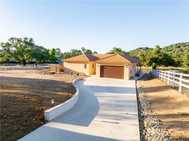 6205 San Gabriel Rd, Atascadero, CA 93422