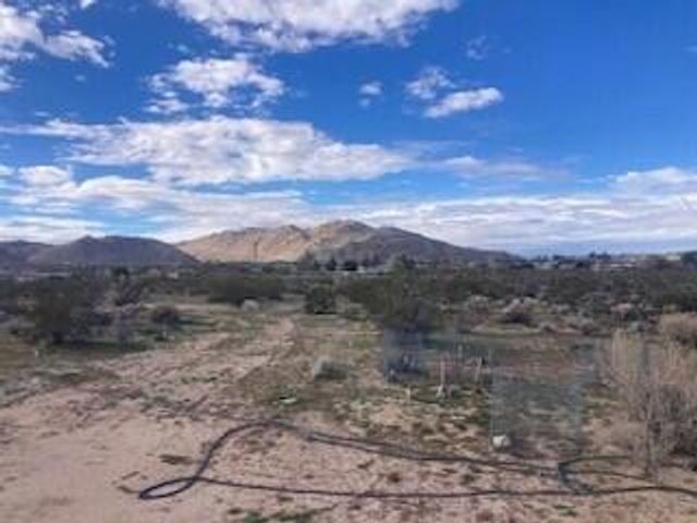 5130 Shadow Mountain Road, Joshua Tree, CA 92252