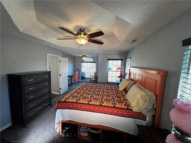 3029 N Quartz Drive, Fayetteville, AR 72704