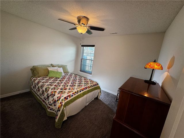 3029 N Quartz Drive, Fayetteville, AR 72704