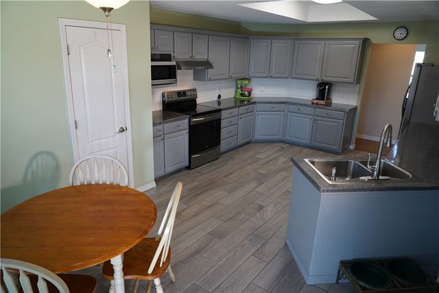 3029 N Quartz Drive, Fayetteville, AR 72704