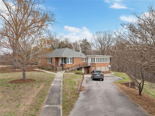 723 Haynes Road, Thomasville, NC 27360