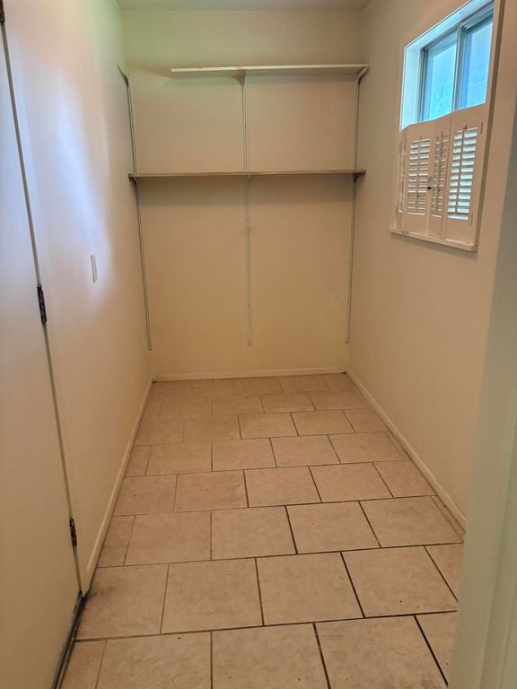 Image 15 of property listing at 3344 Trinity Avenue, San Angelo, TX 76904