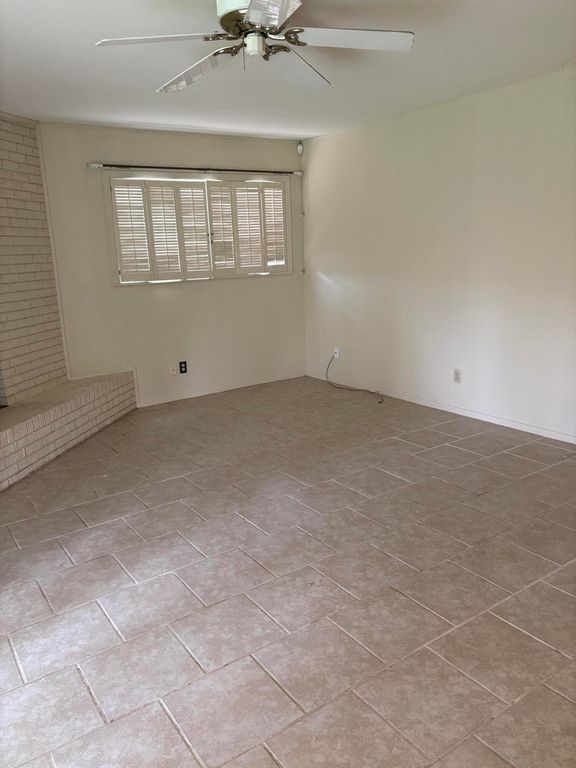 Image 7 of property listing at 3344 Trinity Avenue, San Angelo, TX 76904