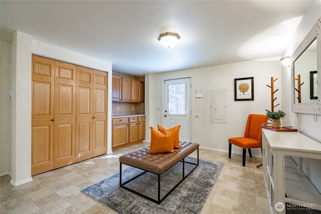 1260 Harrison Avenue, Blaine, WA 98230