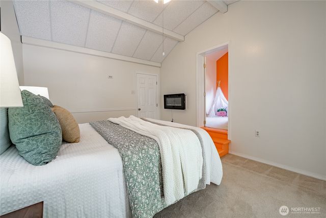 1260 Harrison Avenue, Blaine, WA 98230