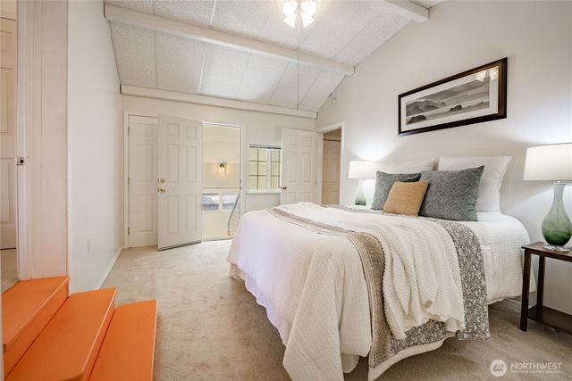 1260 Harrison Avenue, Blaine, WA 98230