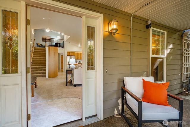 1260 Harrison Avenue, Blaine, WA 98230