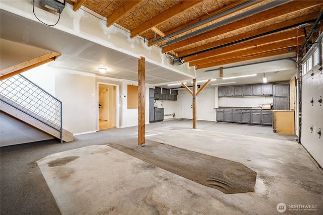 1260 Harrison Avenue, Blaine, WA 98230