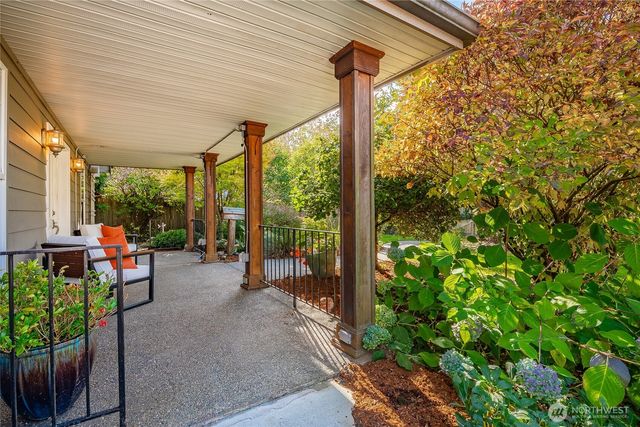 1260 Harrison Avenue, Blaine, WA 98230