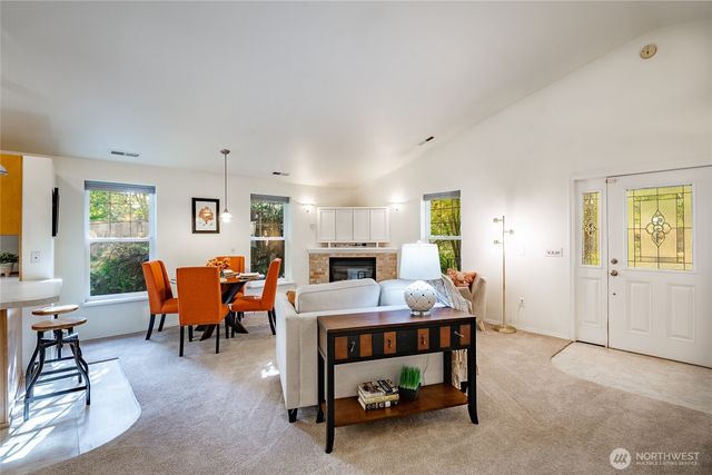 1260 Harrison Avenue, Blaine, WA 98230