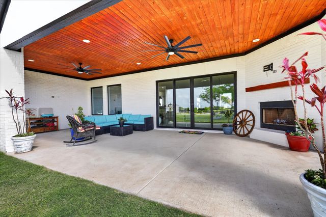 2764 County Road 2134, Caddo Mills, TX 75135