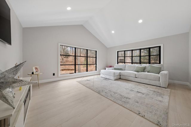 111 Mill River Road, Upper Brookville, NY 11771