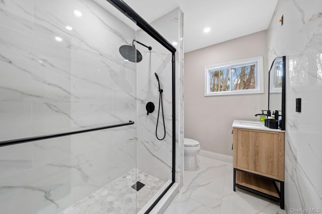 111 Mill River Road, Upper Brookville, NY 11771