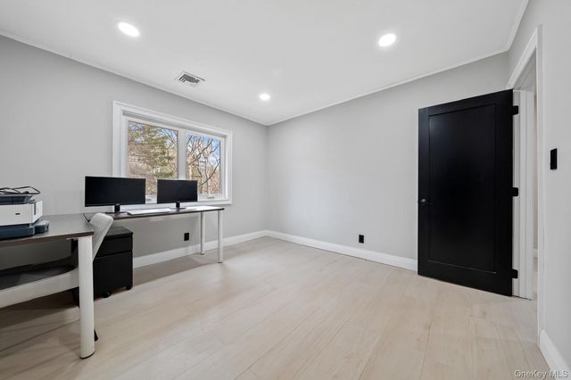 111 Mill River Road, Upper Brookville, NY 11771