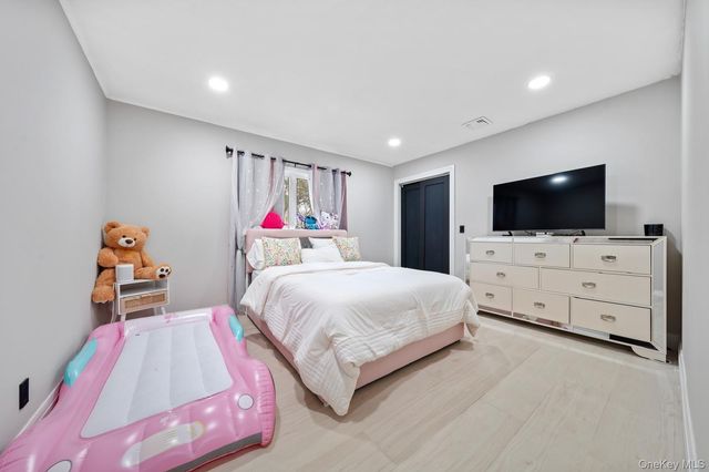 111 Mill River Road, Upper Brookville, NY 11771