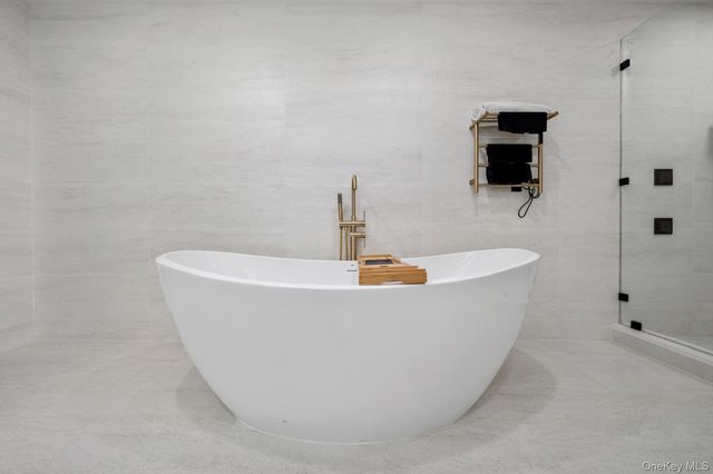 111 Mill River Road, Upper Brookville, NY 11771