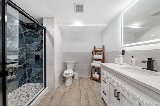 111 Mill River Road, Upper Brookville, NY 11771