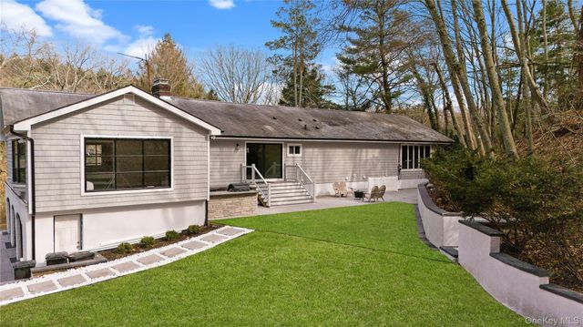 111 Mill River Road, Upper Brookville, NY 11771