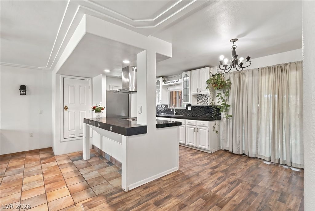 2828 Willoughby Avenue, Las Vegas, NV 89101 — photo 4