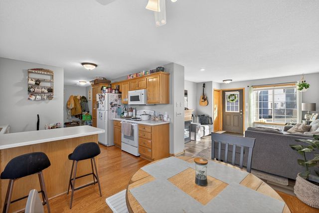 742 Baylee Place SW, Pine Island, MN 55963