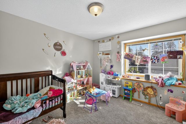 742 Baylee Place SW, Pine Island, MN 55963