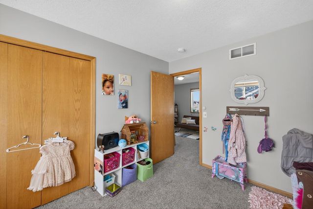 742 Baylee Place SW, Pine Island, MN 55963