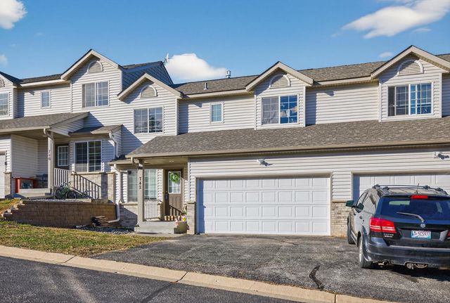 742 Baylee Place SW, Pine Island, MN 55963