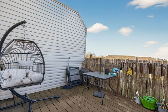 742 Baylee Place SW, Pine Island, MN 55963