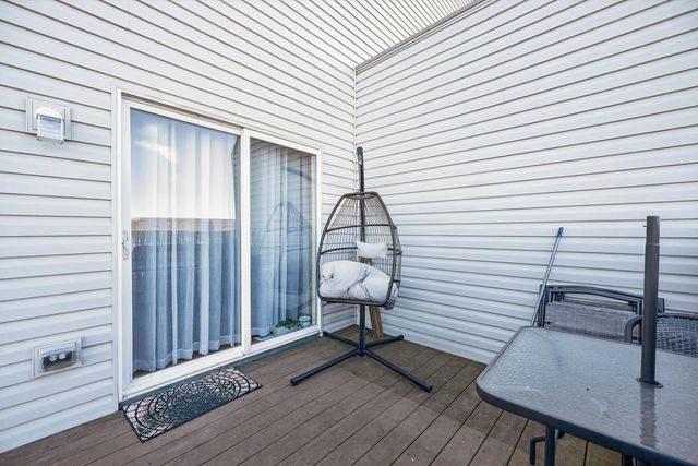 742 Baylee Place SW, Pine Island, MN 55963