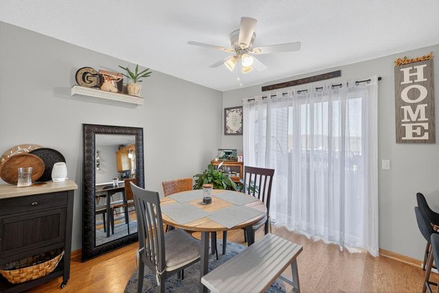 742 Baylee Place SW, Pine Island, MN 55963