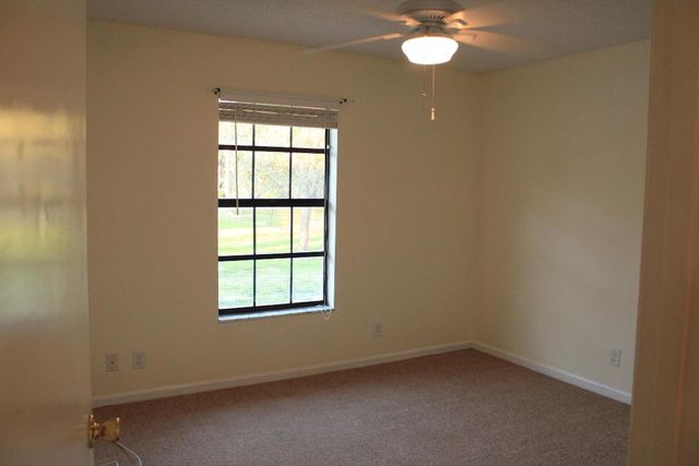 11988 49th Street N, Royal Palm Beach, FL 33411