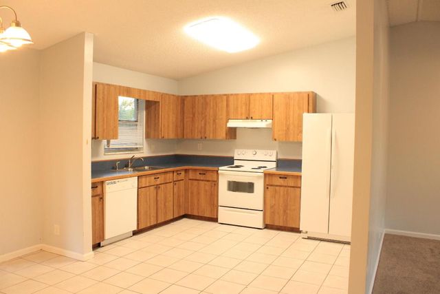 11988 49th Street N, Royal Palm Beach, FL 33411