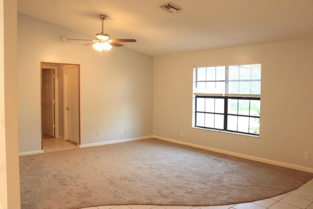 11988 49th Street N, Royal Palm Beach, FL 33411