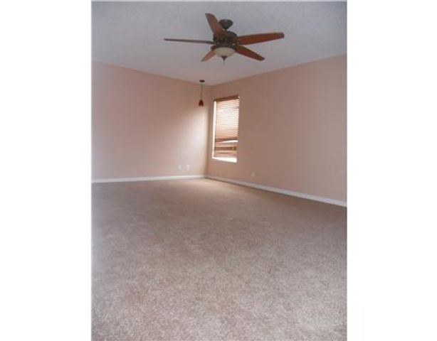 11988 49th Street N, Royal Palm Beach, FL 33411