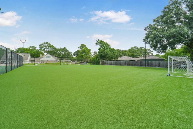 12411 Attlee Drive, Houston, TX 77077